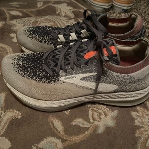 Brooks Bedlam running shoes